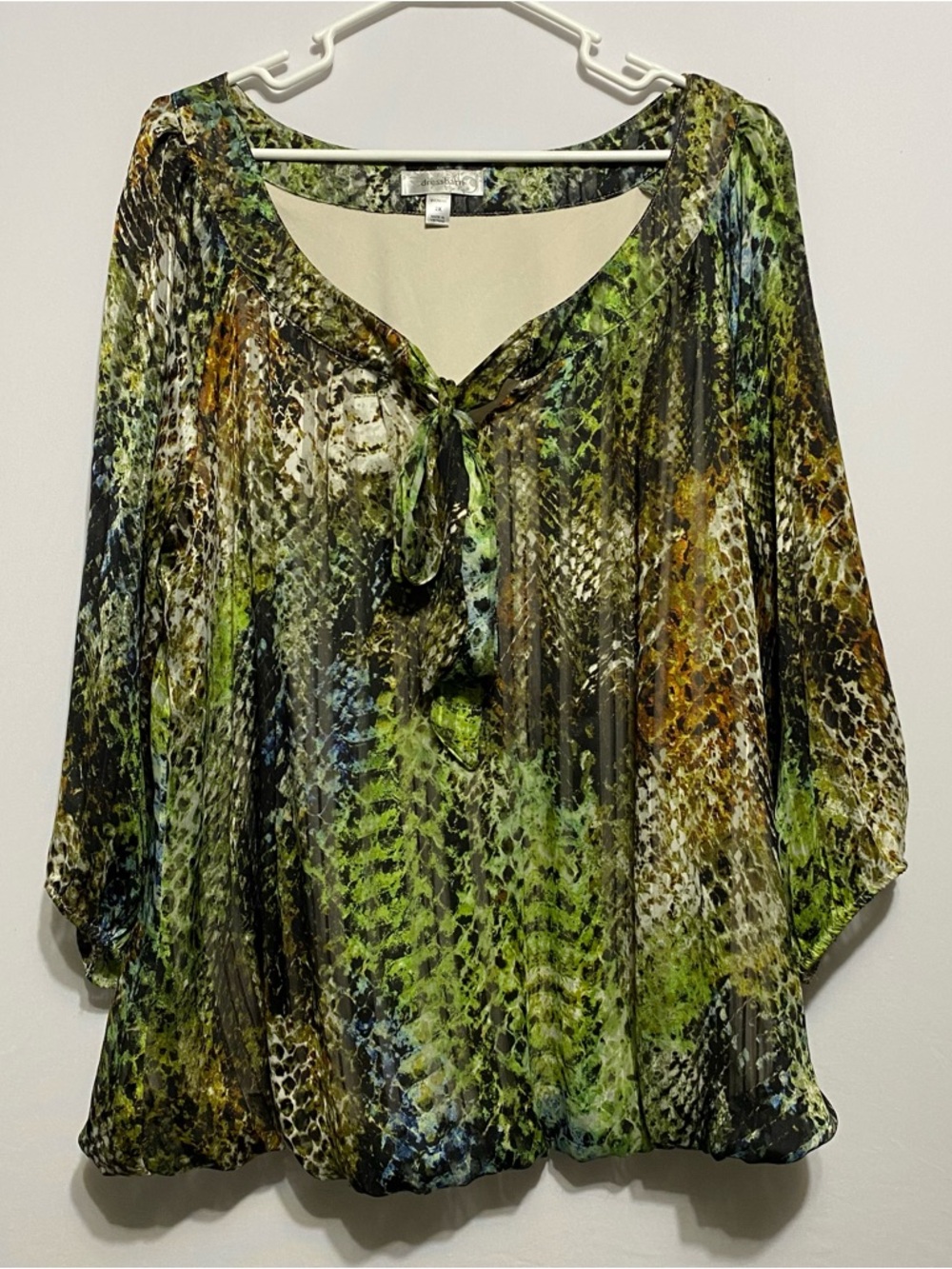 DRESS BARN Animal Print Camo Colors 3/4 Sleeve Elastic Hem Lined Blouse Bow 2X